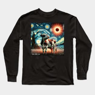 Cow Eclipse Expedition: Stylish Tee Featuring Serene Bovine Companions Long Sleeve T-Shirt